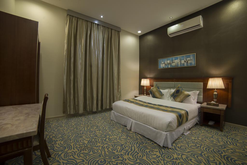 Kyan Al Yarmouk Suites Riad Exterior foto